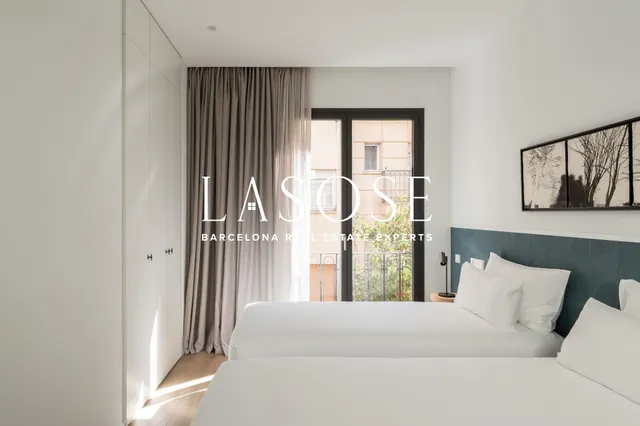 Impresionante dúplex con terraza privada en alquiler en La Salut — 50
