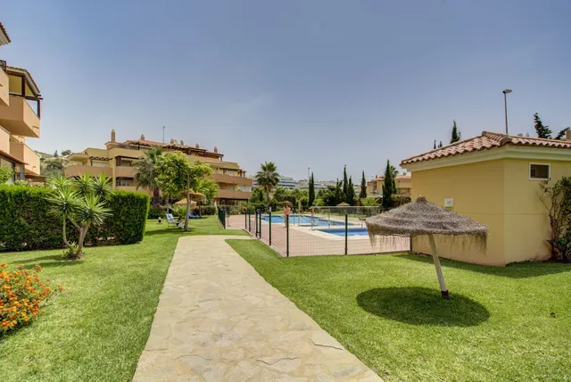 Apartamento 2 habitaciones 96m² en venta - Riviera del sol — 28