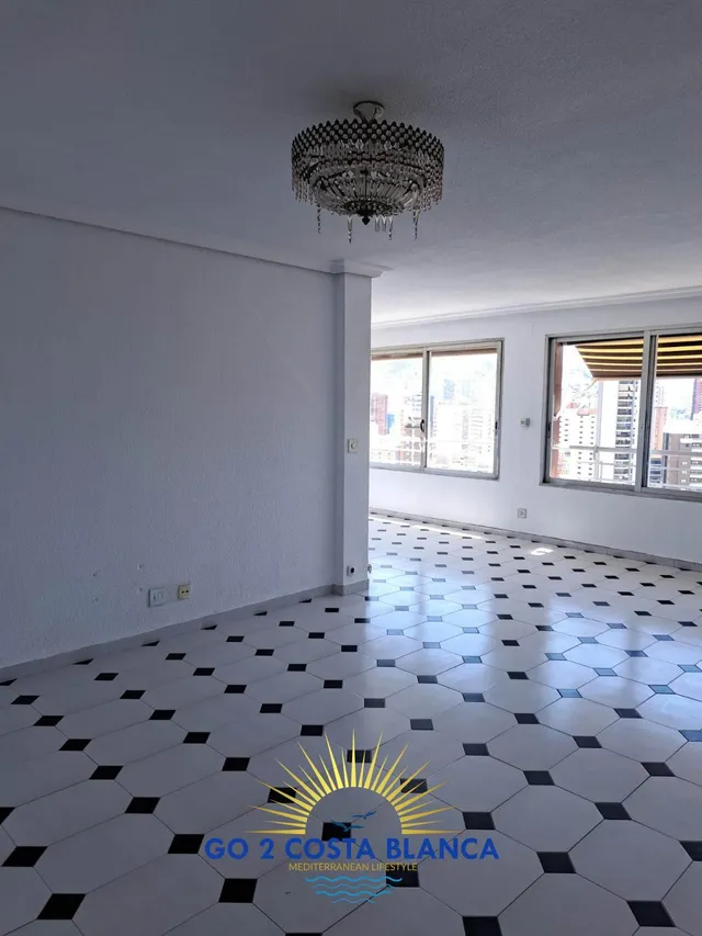 Apartamento 4 habitaciones en venta - Avenida Europa — 12