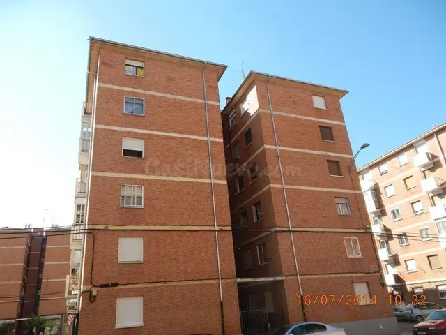 Venta de Piso Sin Posesión No visitable en la localidad de P