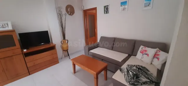 Bonito apartamento a 250 metros de la playa - foto 3