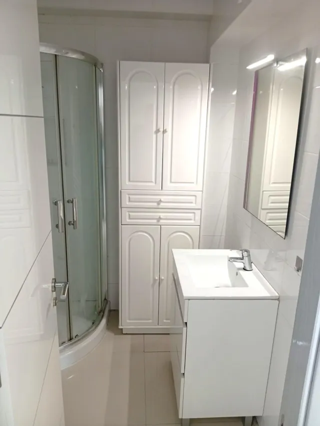 Amplio y luminoso piso de 3 dormitorio con impresionantes vistas al mar en la Carihuela, Torremolinos — 34