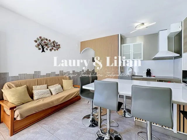 Casa reformada de 3 dormitorios, piscina y licencia turístic - foto 4