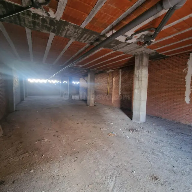 LOCAL EN ALQUILER – AVENIDA CASTILLA PUEBLA DE ALCOCER 8, BA - foto 4