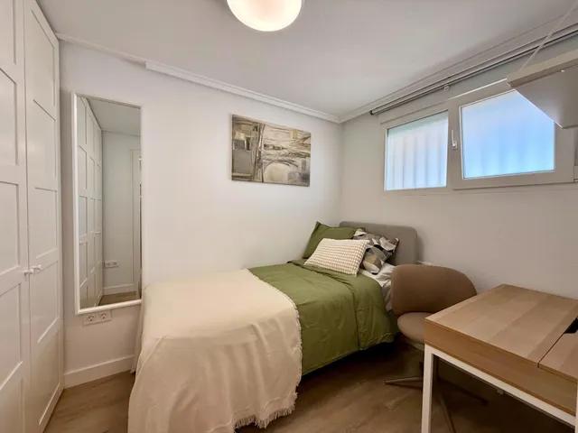 Ático 2 habitaciones 66m² en venta - Estacion de autobuses — 24