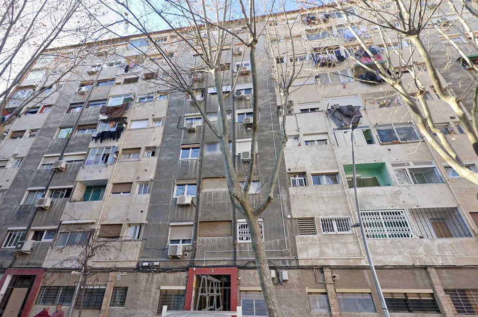 SE VENDE PISO EN BARCELONA