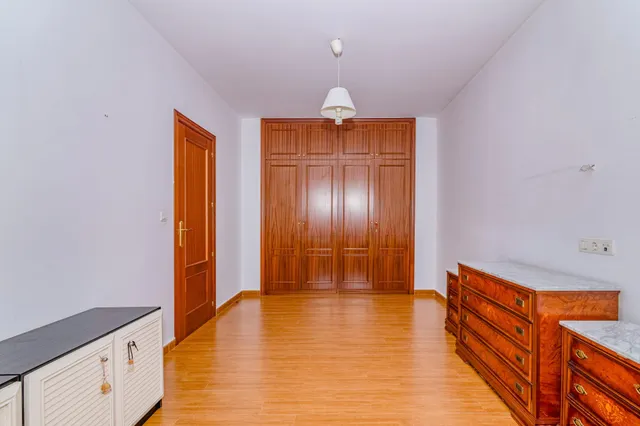 Chalet en venta en la mejor zona de ATARFE — 30