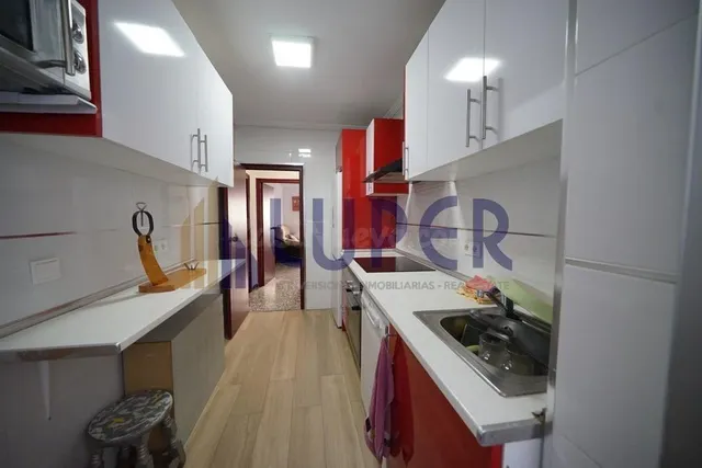 PISO EN VENTA EN SAN VICENTE ZONA VICENTE SAVALL - foto 5