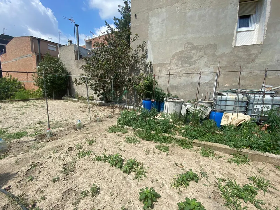 Espectacular Solar en B. de la Paz, vilanova del cami de 120m2.