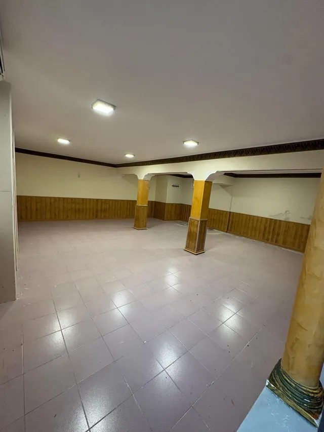Local Comercial en Alquiler en La Chana, Granada - Ideal para Tu Negocio — 8