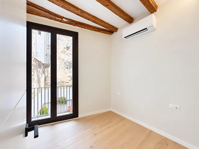 Piso en venta en Calle de l'Hostal d'en Sol — 9