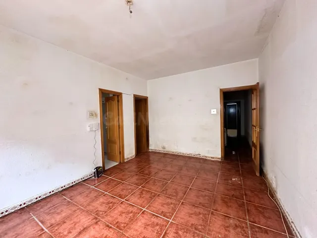 SE VENDE PISO EN TERRASSA, ZONA CAN BOADA - foto 4