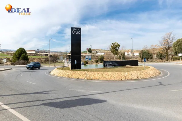 Venta de parcela urbana en Otura (Zona Santa Clara Golf) — 16