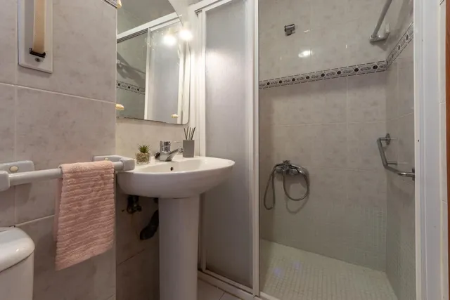 Espectacular Chalet de 4 habitaciones en Tarragona - ¡Tu Nuevo Hogar Te Espera! — 34
