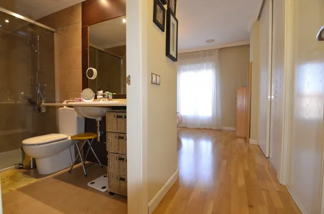 Urbis te ofrece un maravilloso chalet en venta en zona La Valmuza, Doñinos de Salamanca, Salamanca. — 37