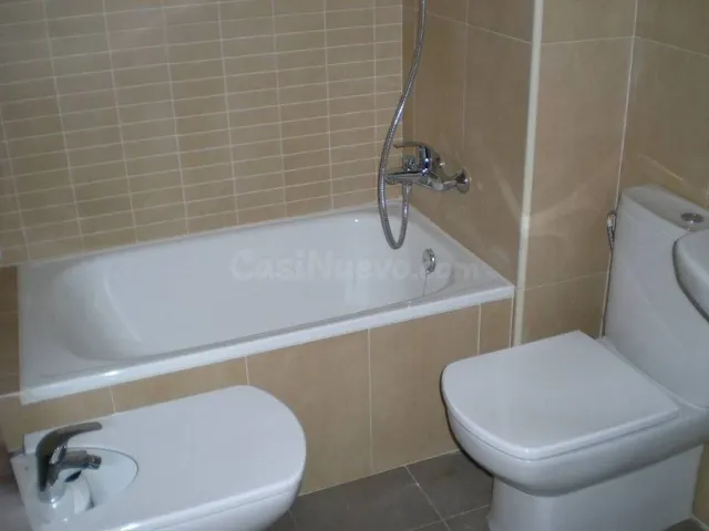 PISO DE OBRA NUEVA EN VENTA - foto 2