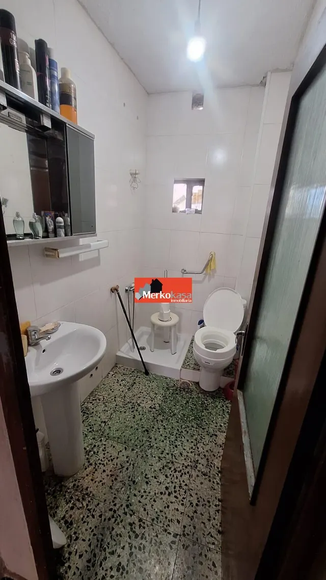 OPORTUNIDAD!! CASA EN VENTA PARA REHABILITACIÓN EN ZONA COnTURIZ — 9