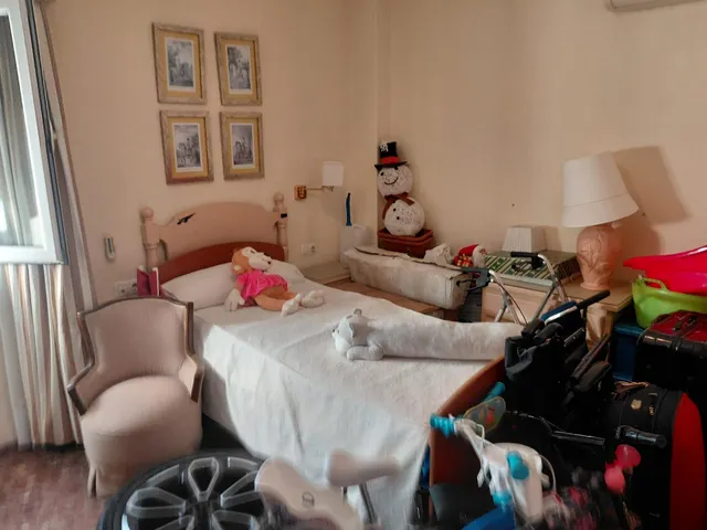 Amplio piso de 5 habitaciones — 22