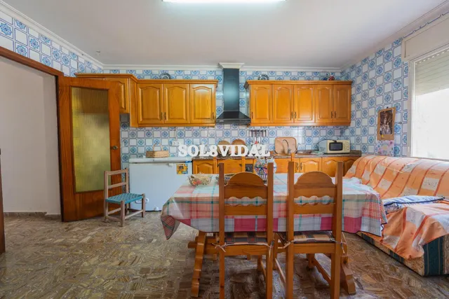 SOL8VIDAL VENDE CASA CON PARCELA — 8