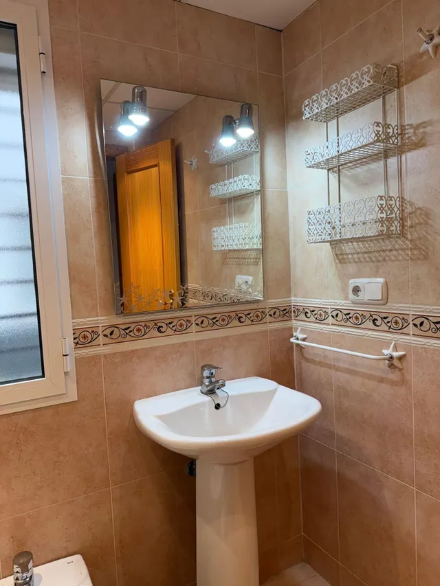 Apartamento con garaje y trastero en Calle Castañetero, 34 — 25