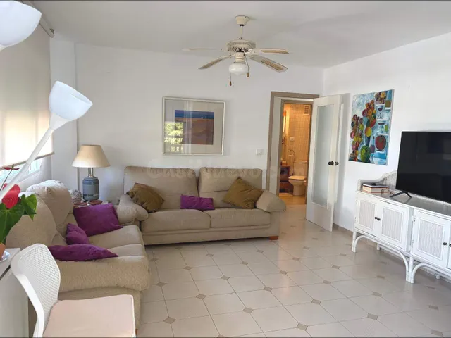 Se alquila apartamento de temporada de sep a junio 2027 - foto 4