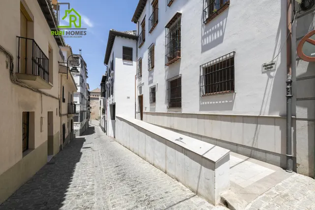 CASA ADOSADA EN VENTA - GRANADA (El Realejo) — 39