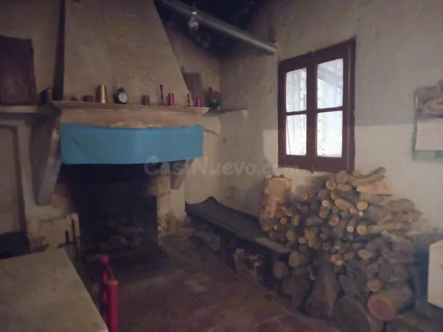 OPORTUNIDAD HACIENDA DE REGADIO CON MASIA Y CONTRUCCIONES HI - foto 3