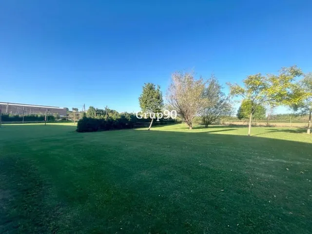 ? FINCA EN VENTA EN PUIGVERD DE LLEIDA  Un espacio excepcional con infinitas posibilidades, a solo 10 minutos de Lleida — 45