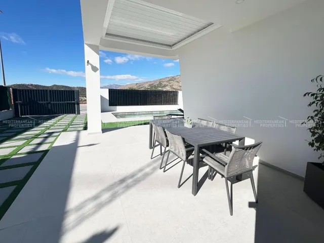 Villa en Finestrat zona Balcón de Finestrat - foto 2