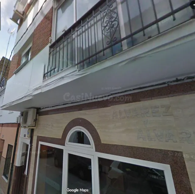 SE VENDE inmueble ALQUILADO en Navalmoral de la Mata - foto 2
