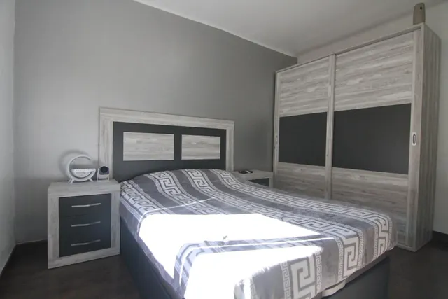 Piso de 3 habitaciones en la zona del Eixample — 14