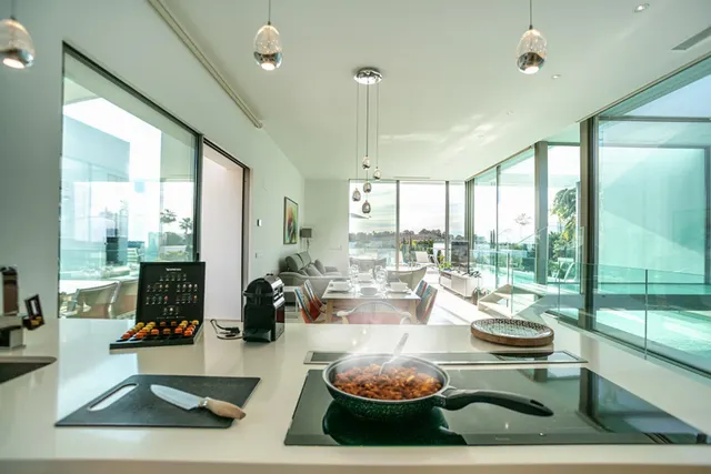 GRAN VILLA EN ORIHUELA COSTA, 4 HAB, 2 BAÑOS — 6