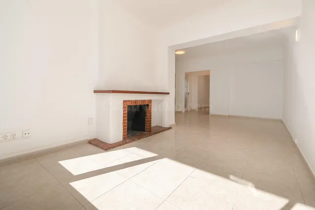 ⭐ ESPACIOSO PISO DE 4 DORMITORIOS REFORMADO MUY LUMINOSO Y S - foto 2