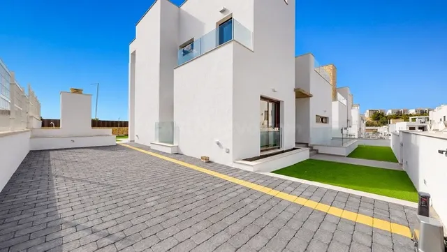 Casa-Chalet en Venta en Finestrat Alicante — 24