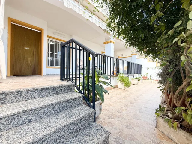 Tu casa en Santa Pola con chimenea y piscina — 32