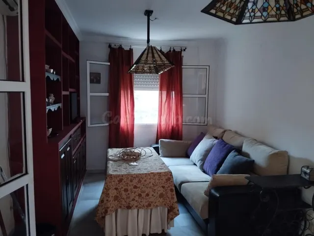 FANTASTICO PISO DE 2 DORMITORIOS EN ALQUILER EN EL CENTRO DE ALGECIRAS — 2