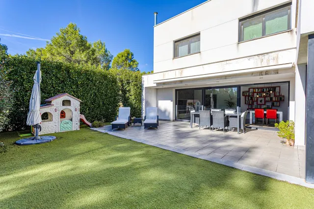Llum, disseny i sostenibilitat: La casa dels teus somnis a quatre vents — 11