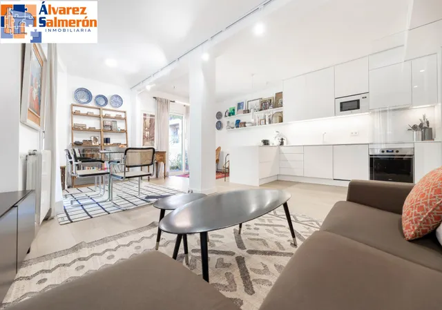 ✨ EXCLUSIVA VIVIENDA REFORMADA EN PLAZA MARIANA PINEDA — 9