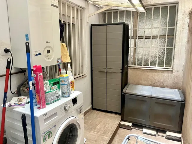 Piso reformado a solo 5 minutos del metro — 8