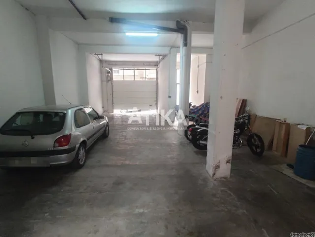 LOCAL ACONDICIONADO PARA ENTRADA DE VEHÍCULOS - foto 4