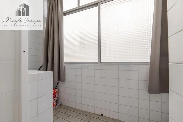 Piso de 87 m2 con 3 dormitorios en Pedro Antonio de Alarcón 27, junto a Recogidas — 10