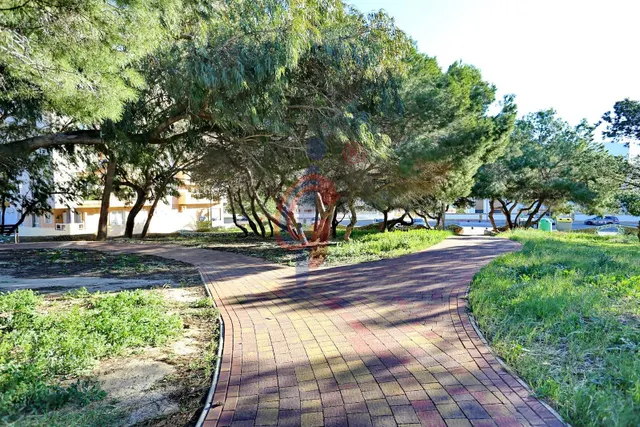 Oportunidad en el centro: 120 m2, 4 dormitorios y terrazas con vistas al mar — 44