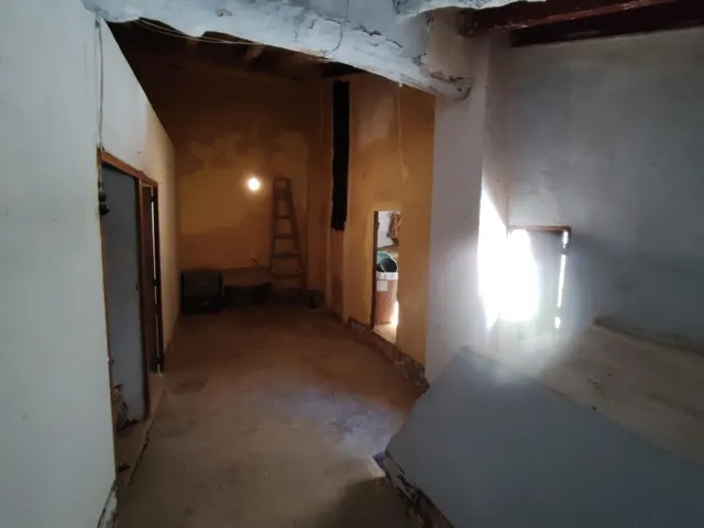 Gran casa en Pedralba para reformar con muchas posibilidades — 29