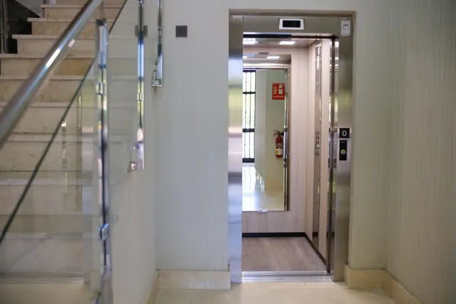 Espectacular activo patrimonial en venta: 5ª planta con vistas a los Jardines de Murillo y la Giralda. — 21