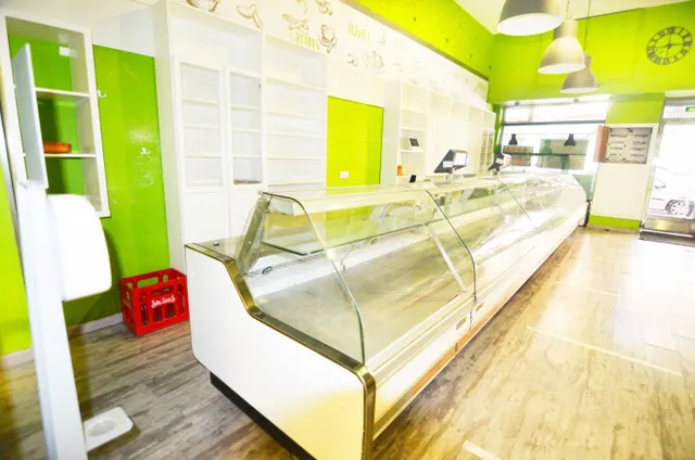 Urbis te ofrece un local comercial en venta en zona Centro, Salamanca. — 4