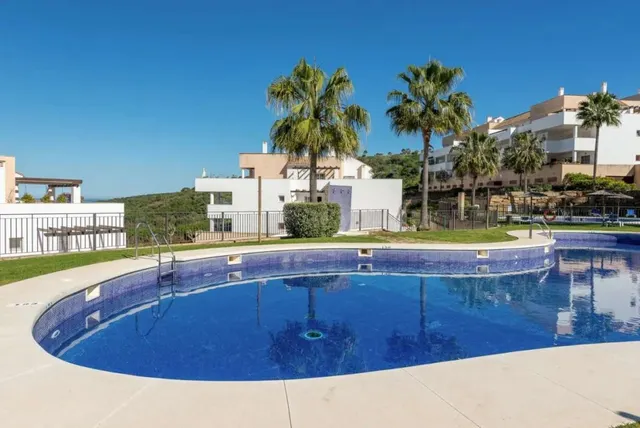 Apartamento en Venta en San Roque Cádiz — 28
