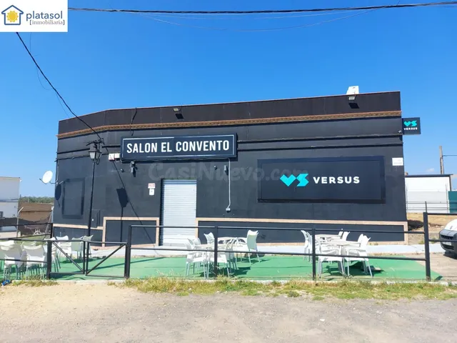 ¡Oportunidad Única en Gerena! Amplio Local de 236 m2 para Ne