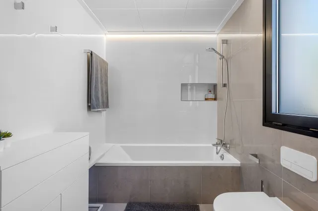 Villa 4 habitaciones 194m² en venta - Los secanos — 28
