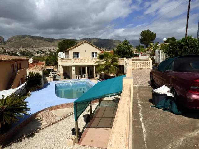 SE VENDE GRAN CHALET EN BELLA ORCHETA — 3