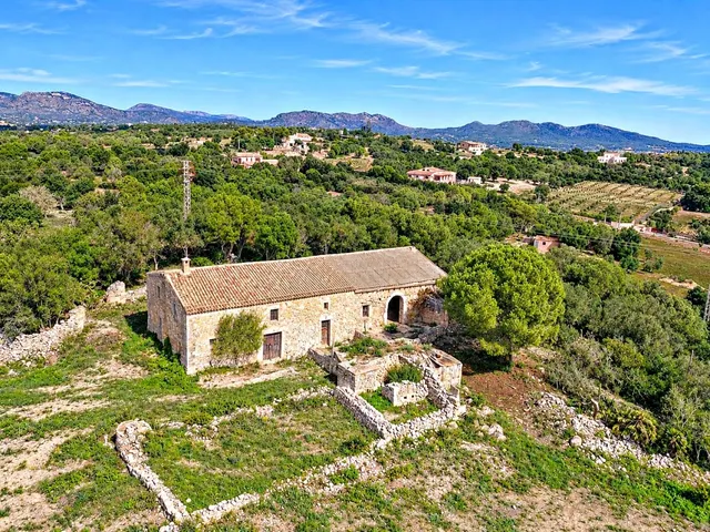 Casa de campo-Masía en Venta en Sant Llorenç Des Cardassar B - foto 3